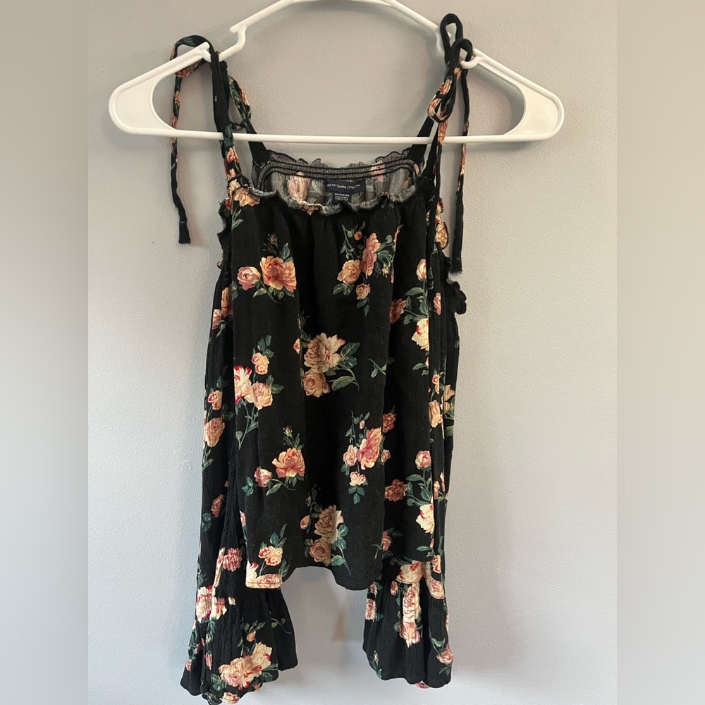 American Eagle off the shoulder top